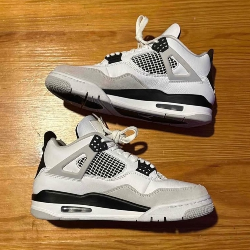Jordan Men's White and Black Sneakers - Picture 3 of 5